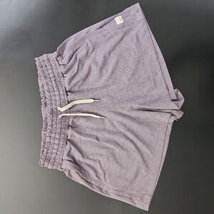 Vuori Halo Boxy Short Size XS Sawyer Heather